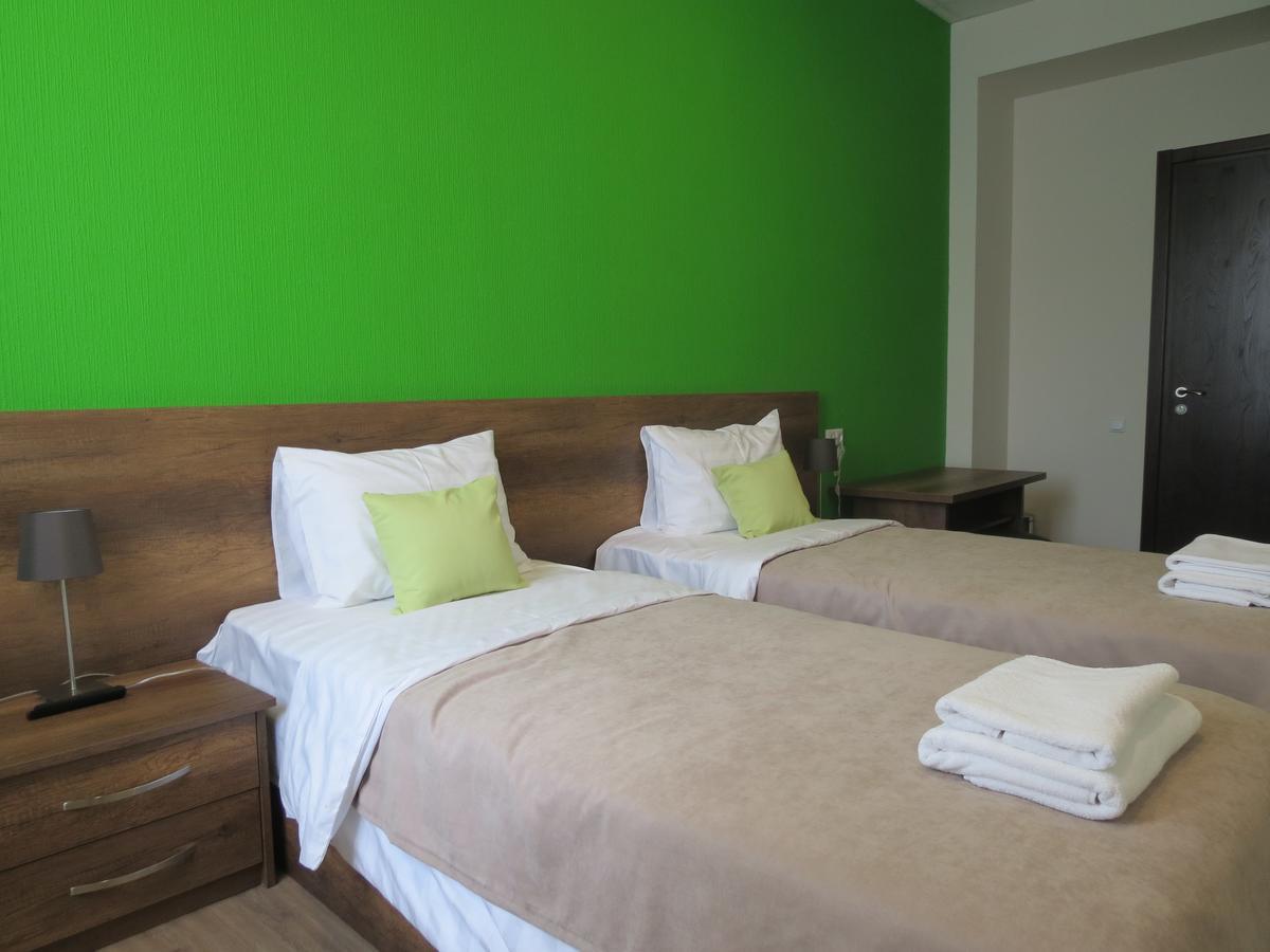 Your Home Hotel Tbilisi Esterno foto