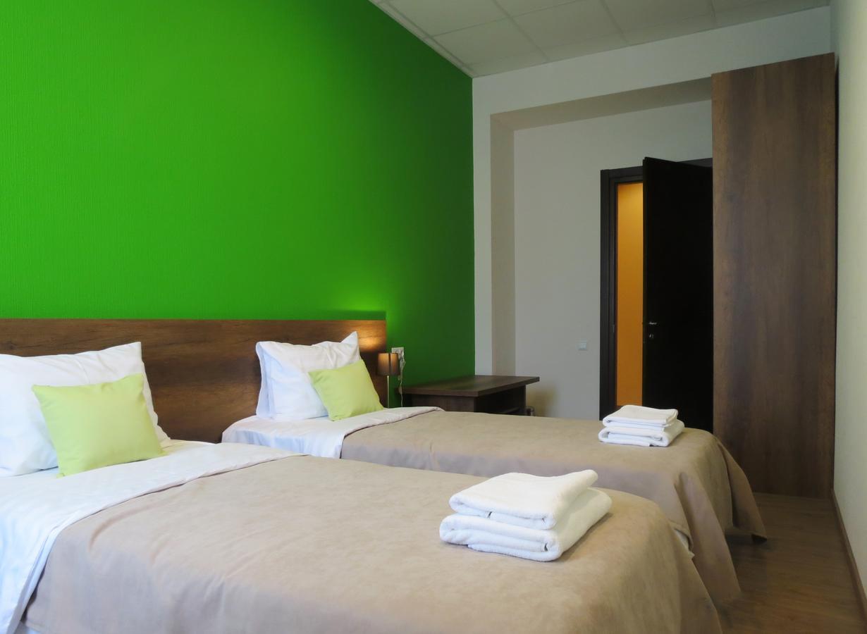 Your Home Hotel Tbilisi Esterno foto